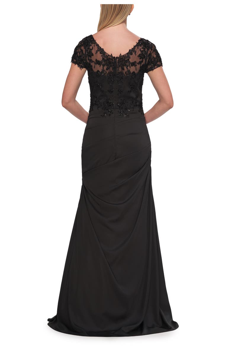 La Femme Ruched Satin Gown with Lace Cap Sleeves, Alternate, color, Black