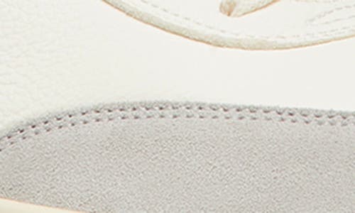 Stuart Weitzman Banner Sneakers In White Bianco/oatmeal/biscuit