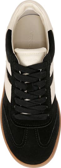 Oasis Sneaker