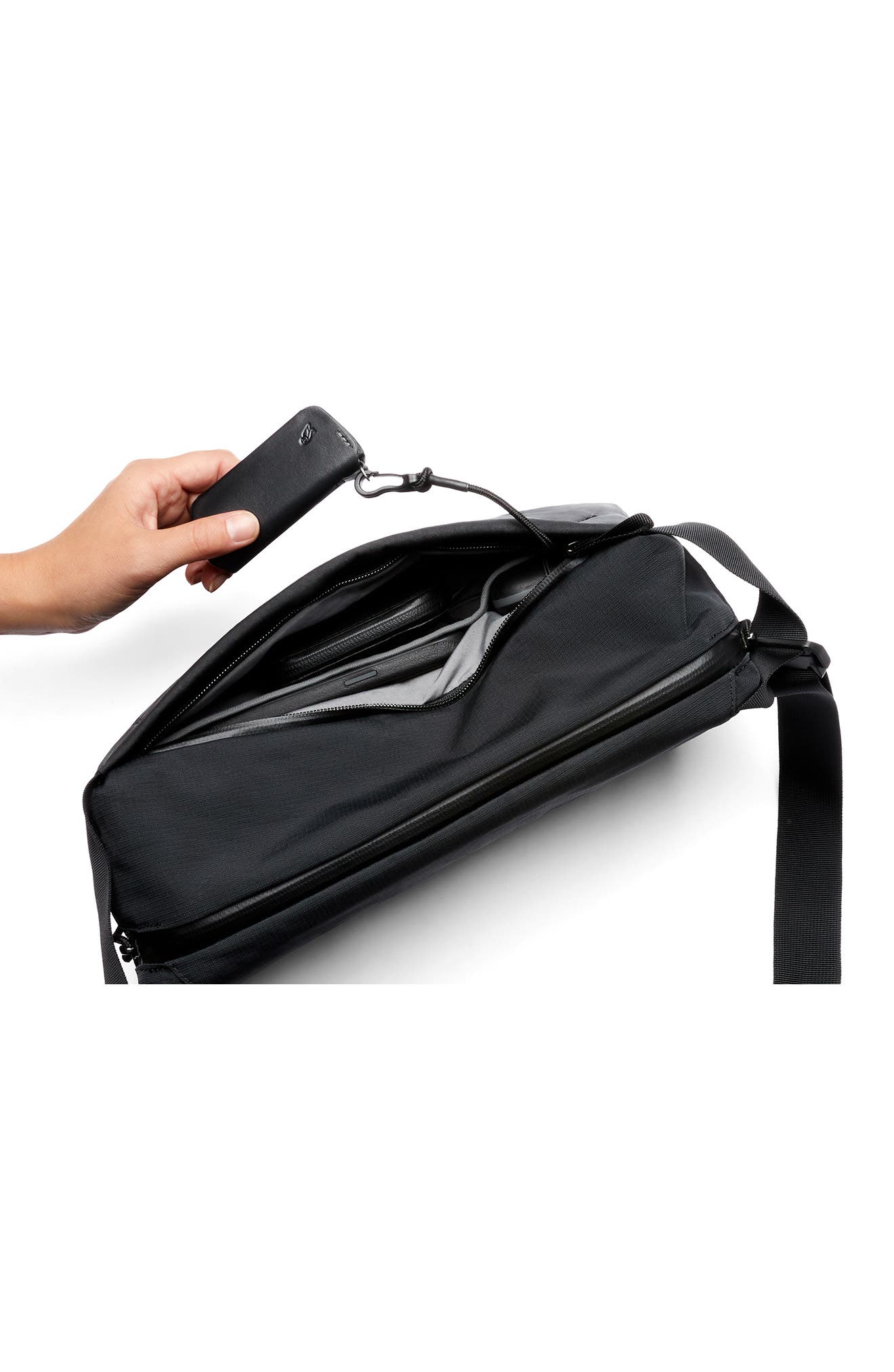 Bellroy Venture Sling 9L Bag, Alternate, color, Black