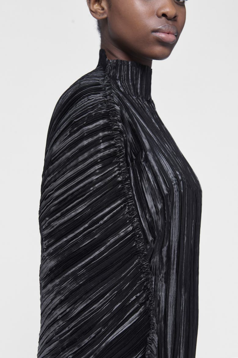 Plisse Batwing Top, Alternate, color, Black
