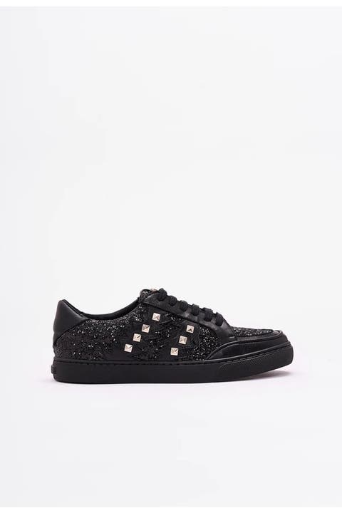 She's got this Sneaker