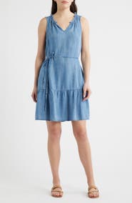beachlunchlounge Zendaya Sleeveless Dress