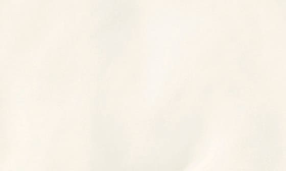 UNDYED