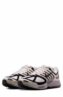 Nike Air Pegasus 2005 Sneaker