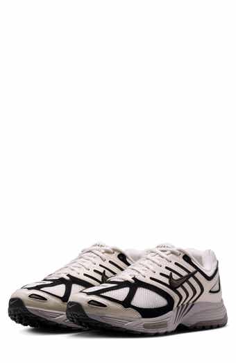 Nike Air Pegasus 2005 Sneaker