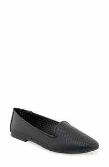 UNIONBAY Winsome Perforated Flat