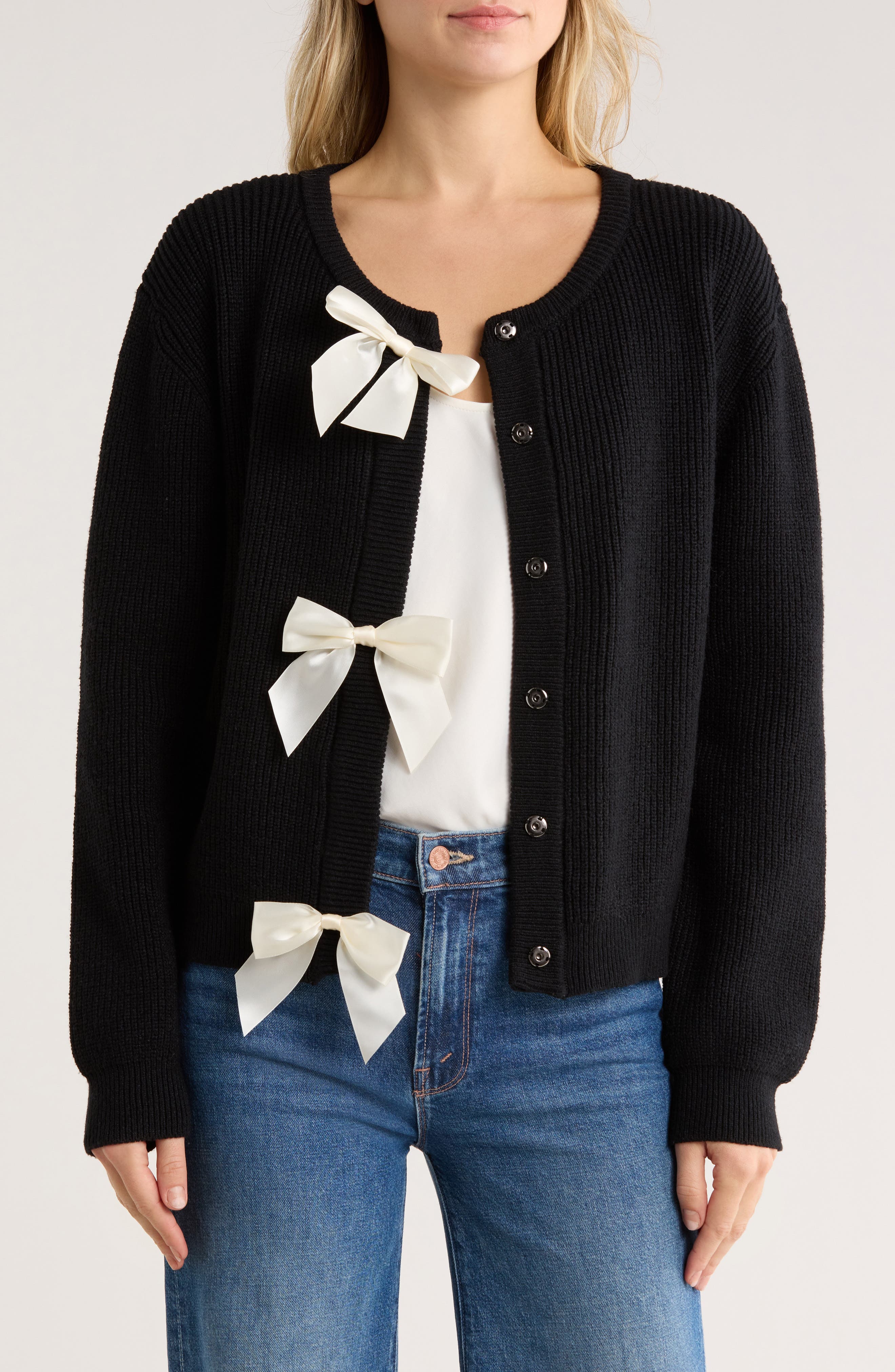 Vigoss Multi Bow Cardigan