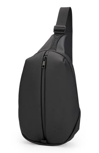 X-ray Xray Sling Bag In Black
