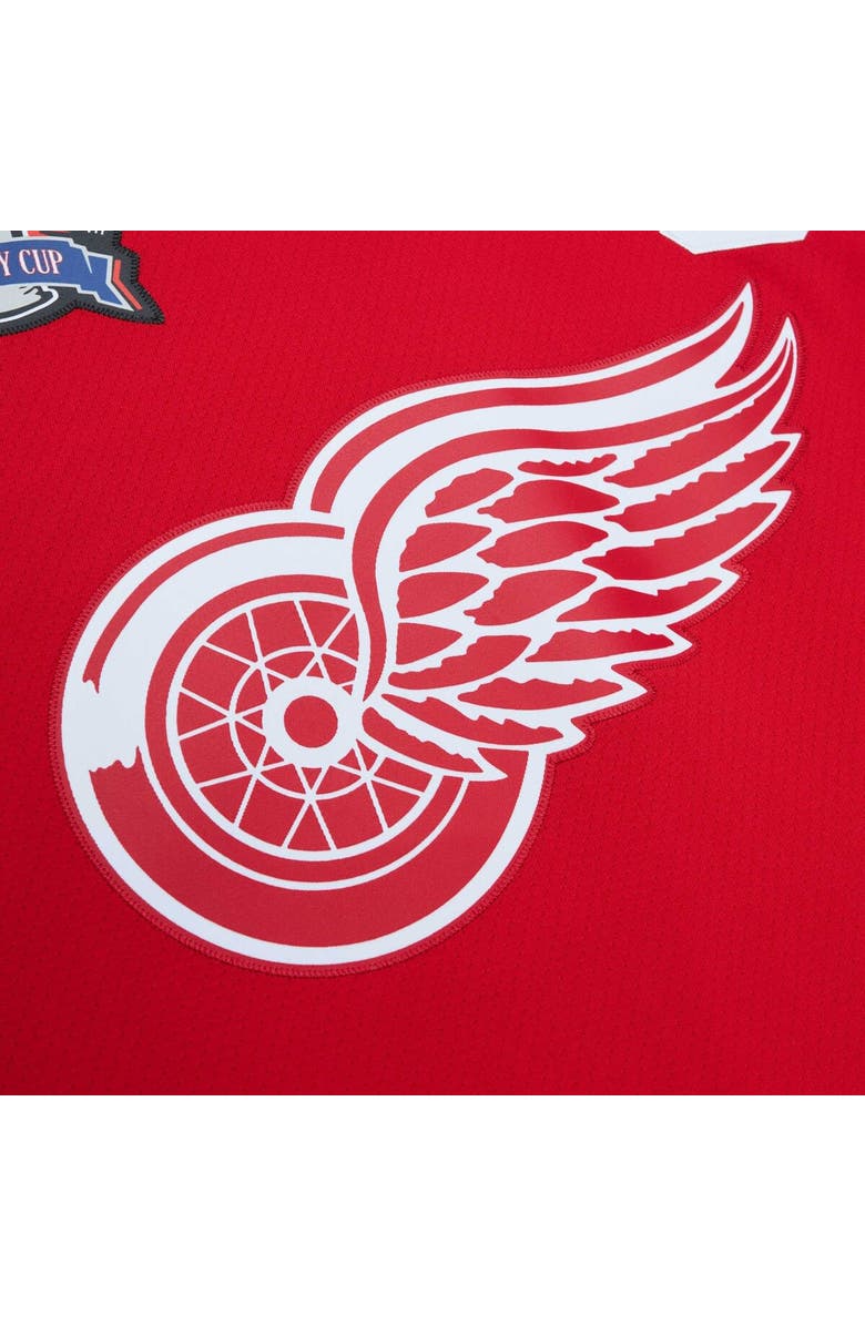 Mitchell & Ness Men's Mitchell & Ness Steve Yzerman Red Detroit Red Wings Captain Patch 1996/97 Blue Line Player Jersey, Alternate, color,