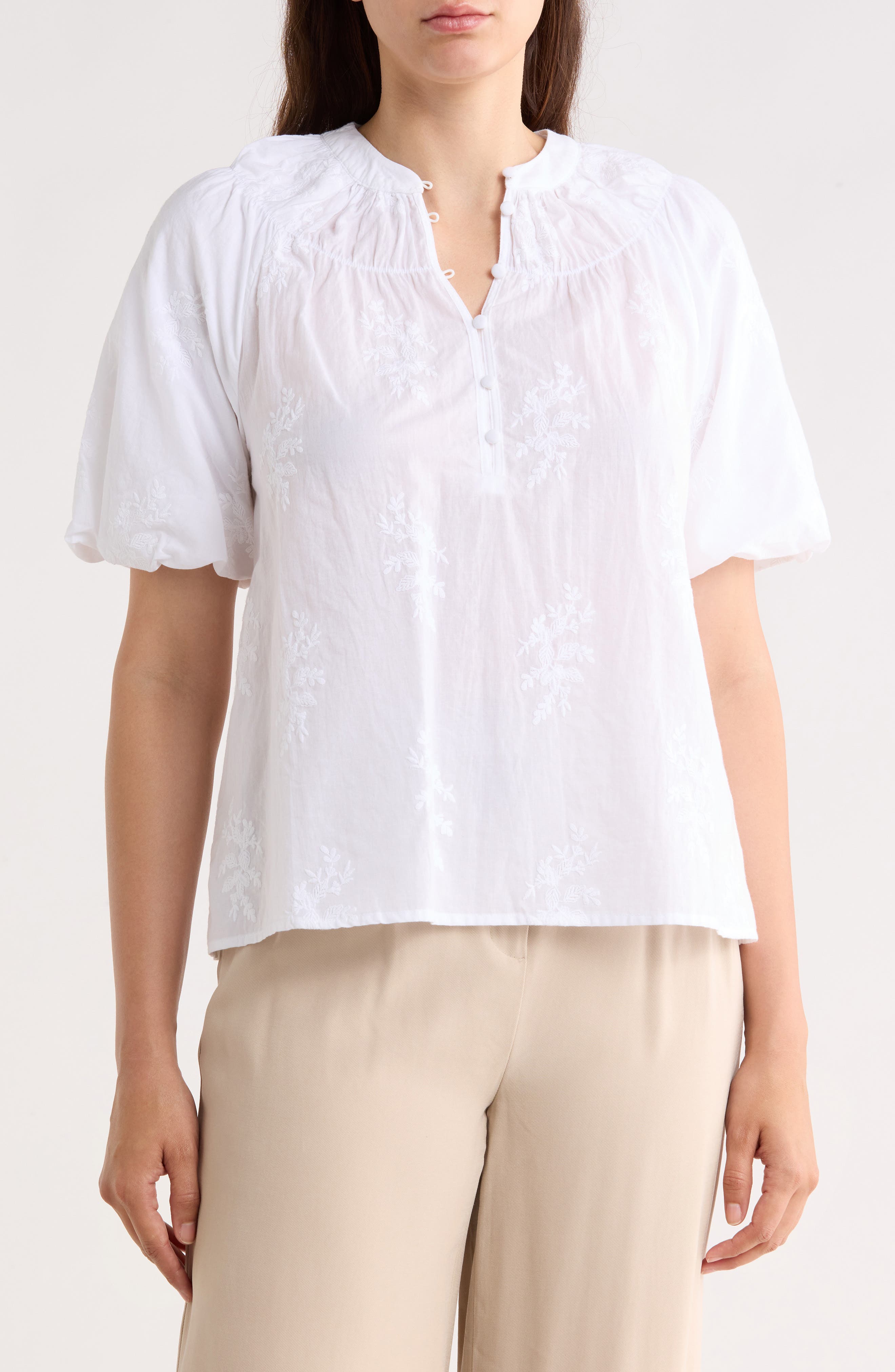Embroidered Puff Sleeve Top