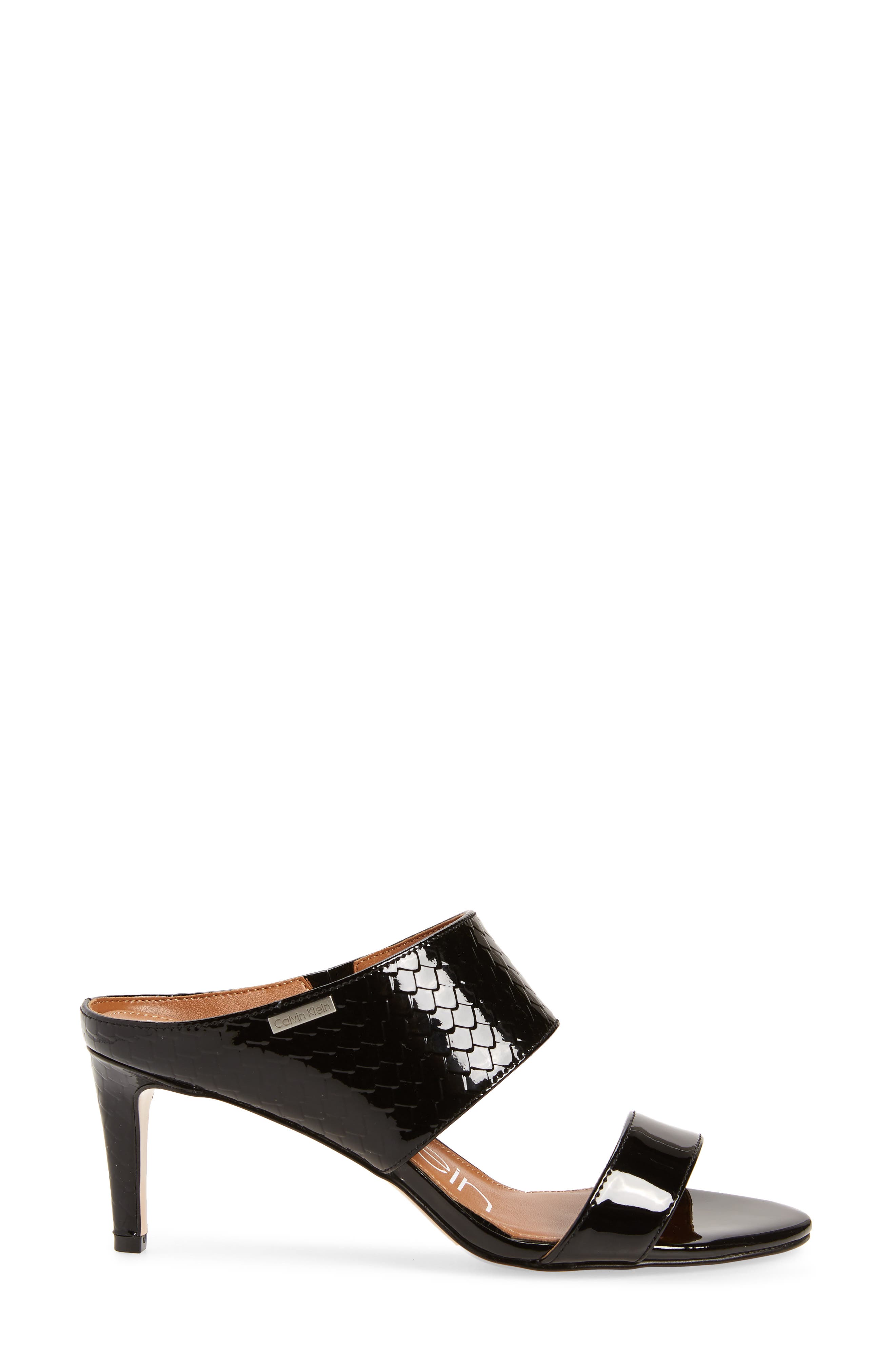 'Cecily' Sandal, Alternate, color, BLACK PATENT LEATHER