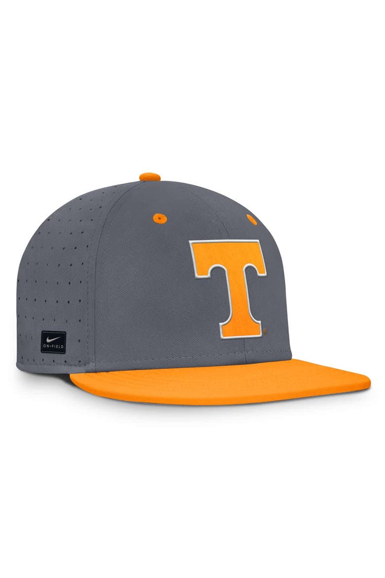 Men's Nike Gray Tennessee Volunteers On-Field Dugout True Performance Fitted Hat, Alternate, color, Gray