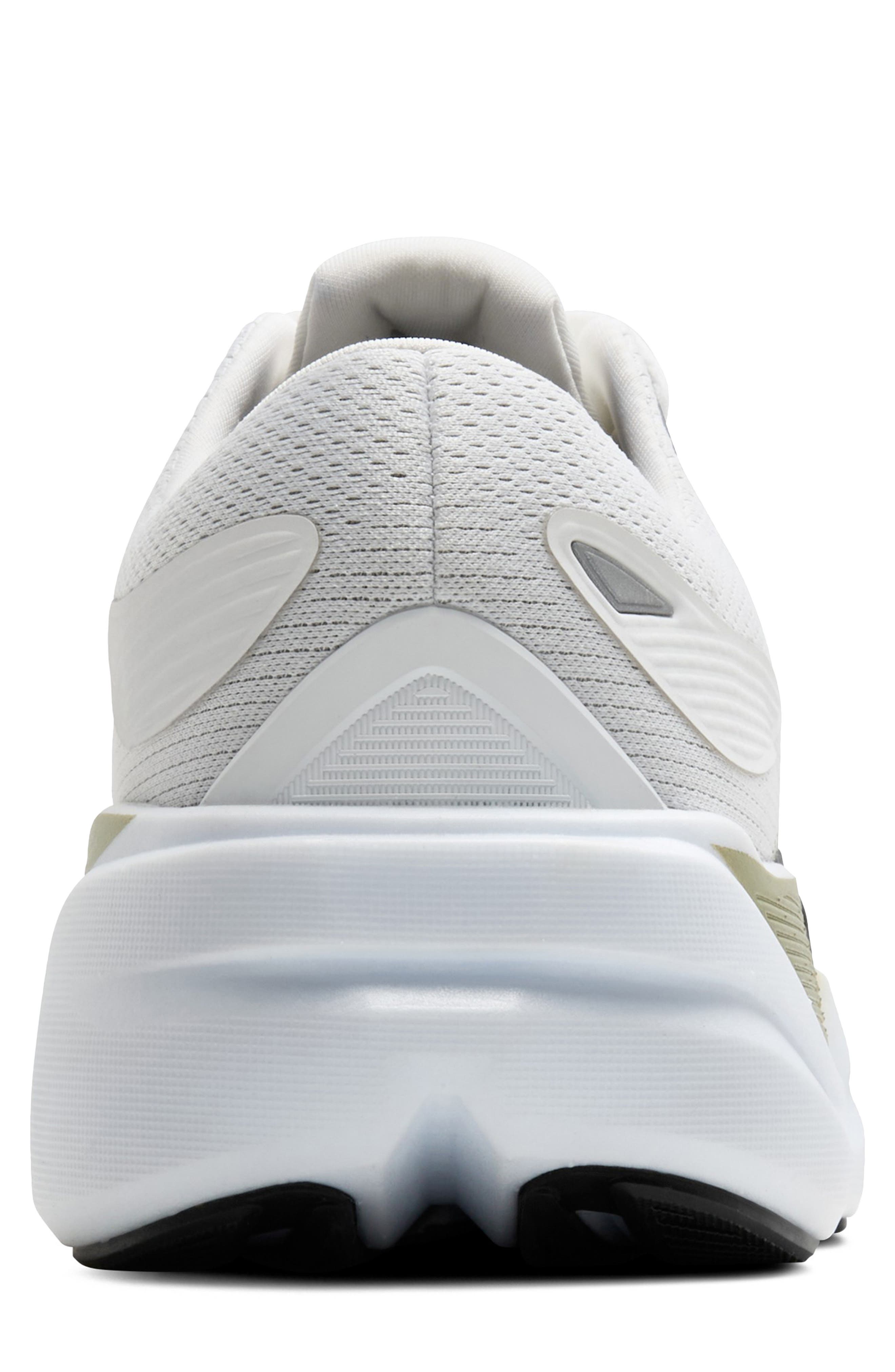 Ghost Max 3 Running Shoe, Alternate, color, BRIGHT WHITE/ TEA/ BLACK