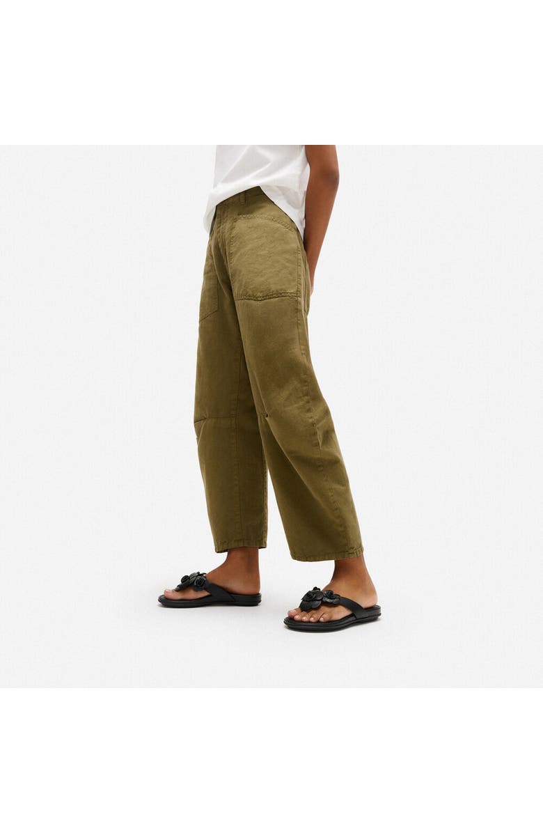 FitFlop Gracie Flower Flip-Flops, Alternate, color, Black