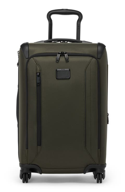 Aerotour Front Pocket Expandable 22-Inch Carry-On