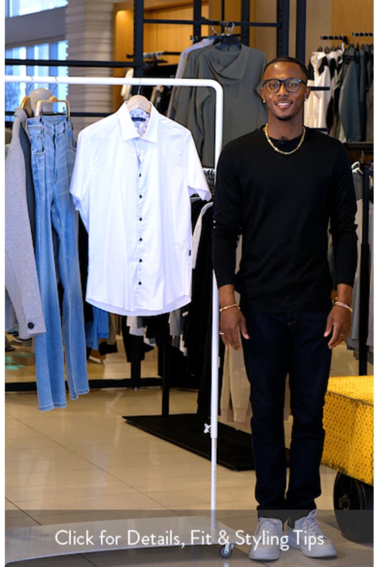 Men's Stretch Short Sleeve Button-Up Shirt video