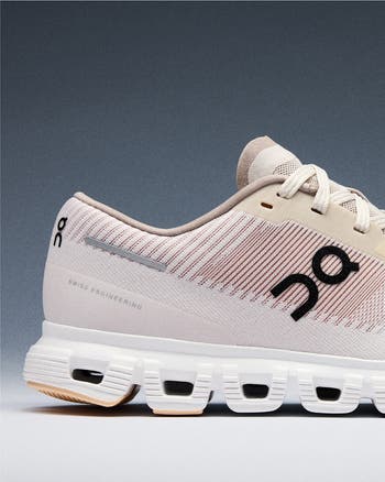 Cloud 6 Push Sneaker