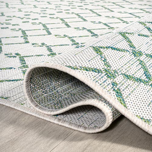 Jonathan Y Ourika Moroccan Geometric Textured Weave Indoor/outdoor Round Area Rug In Green/ivory