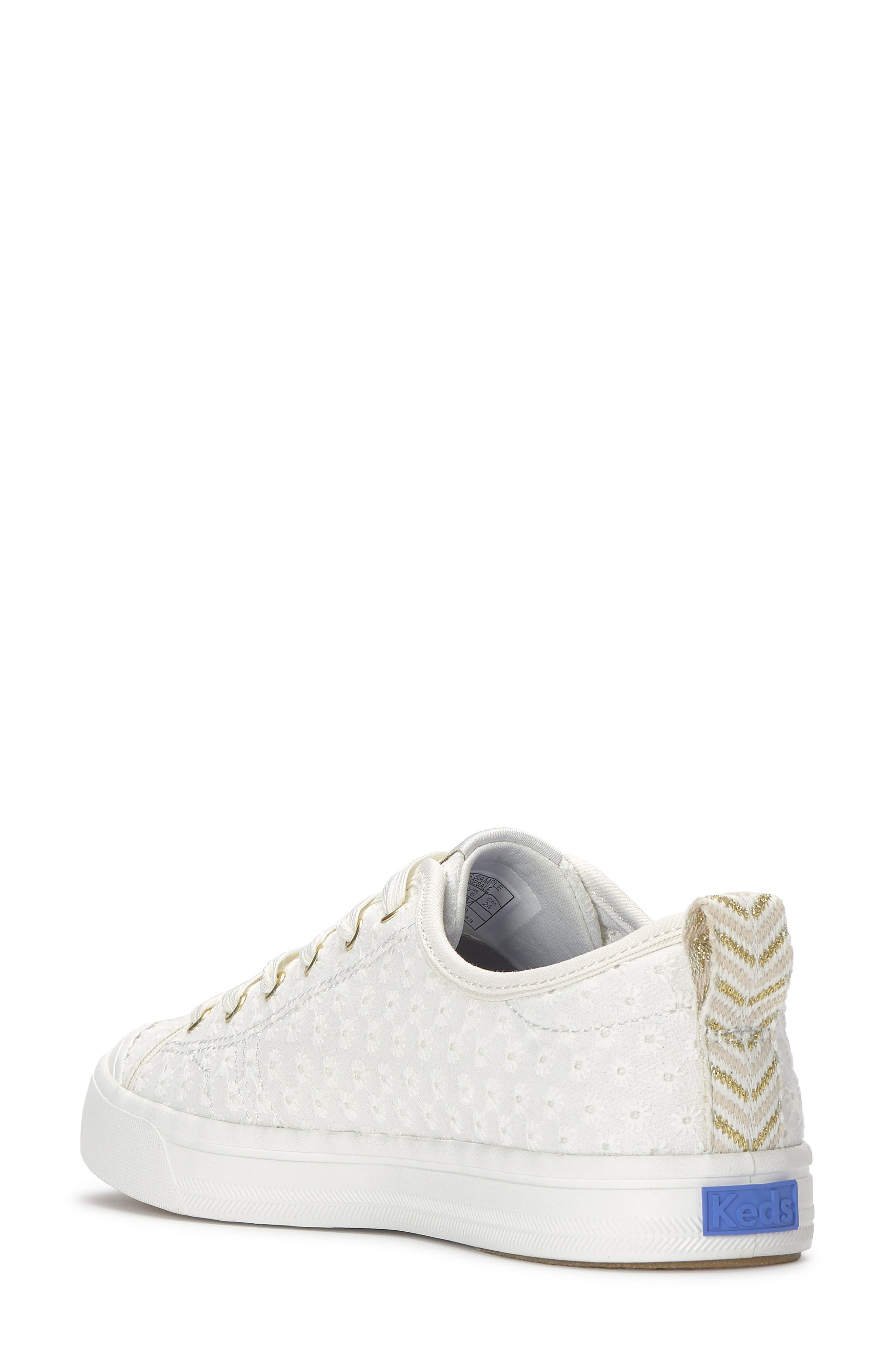Cruise 5 Sneaker, Alternate, color, SNOW WHITE
