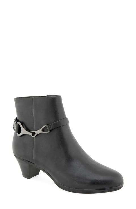 Robyn Leather Bootie