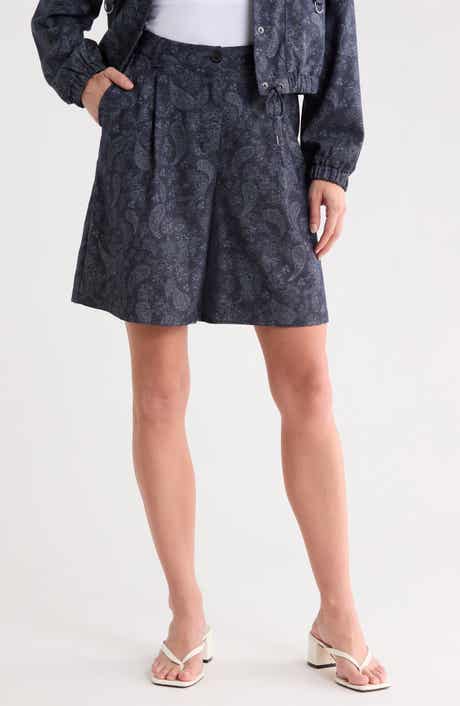 Pleated Stretch Bermuda Shorts