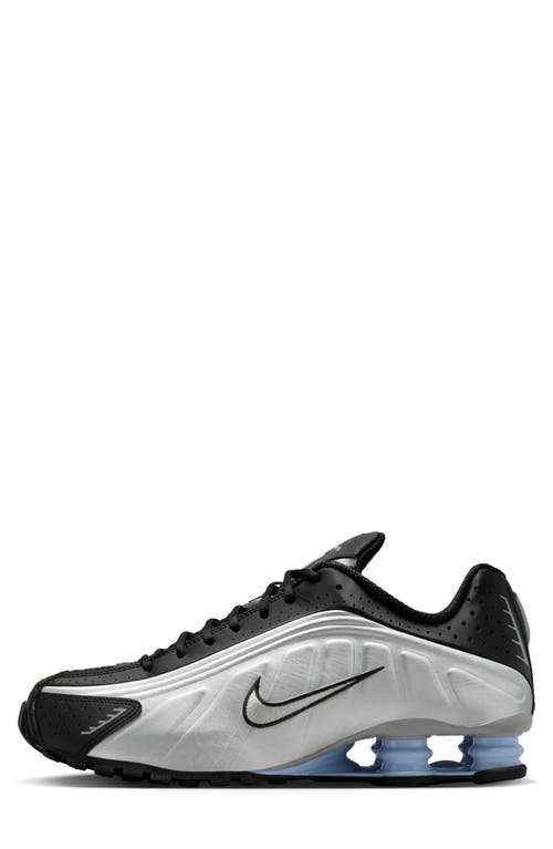 Nike Shox R4 Sneaker