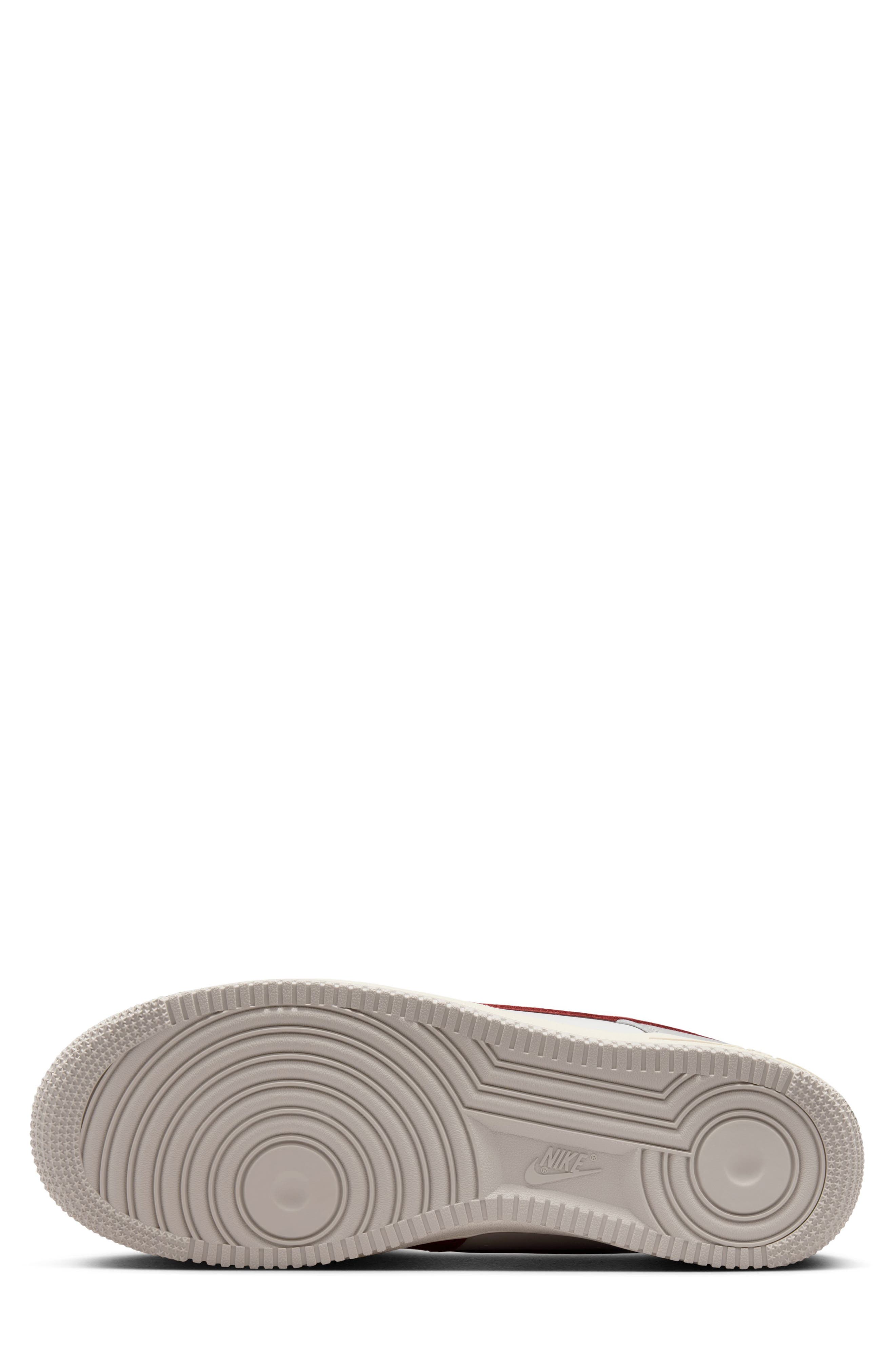 Nike Air Force 1 '07 LV8 Basketball Sneaker, Alternate, color, 