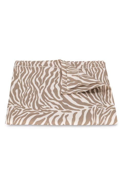 Regine Zebra Stripe Linen Tablecloth