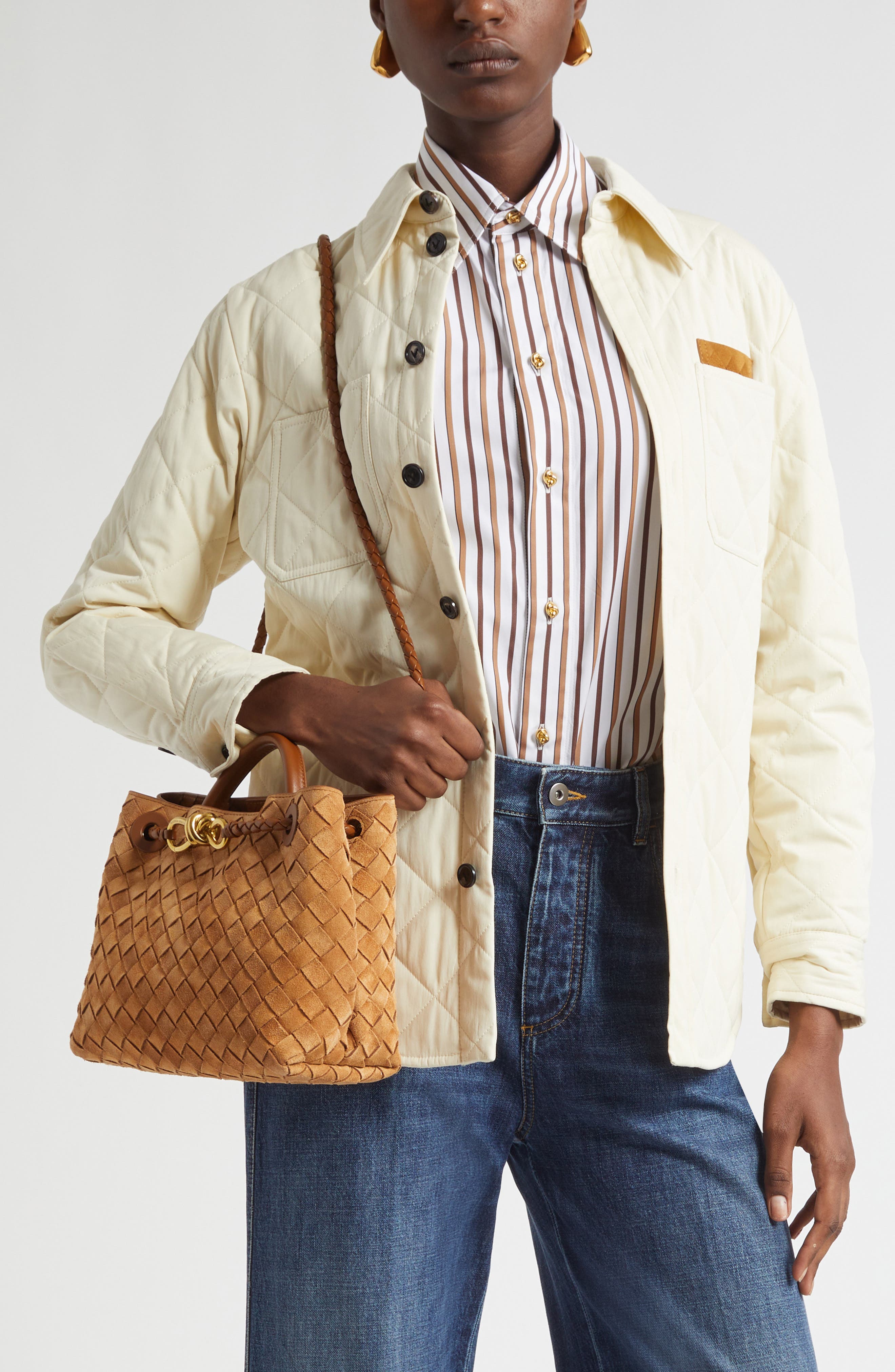 Bottega Veneta Small Andiamo Intrecciato Suede Shoulder Bag, Alternate, color, Amber