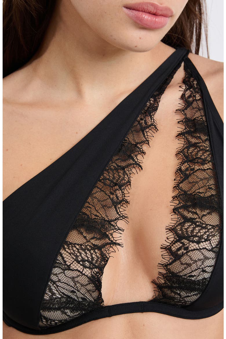 Mysterieuse One-Shoulder Bra, Alternate, color, BLACK