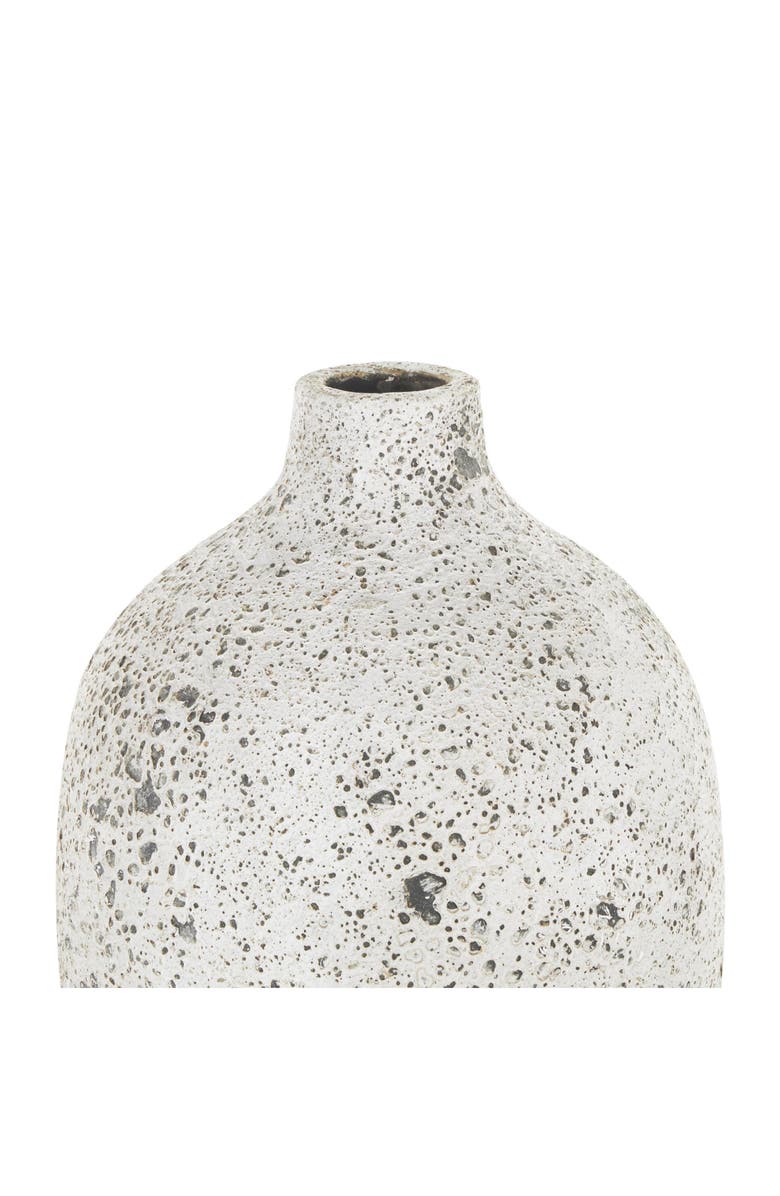 UMA Terracotta Vase, Alternate, color, White