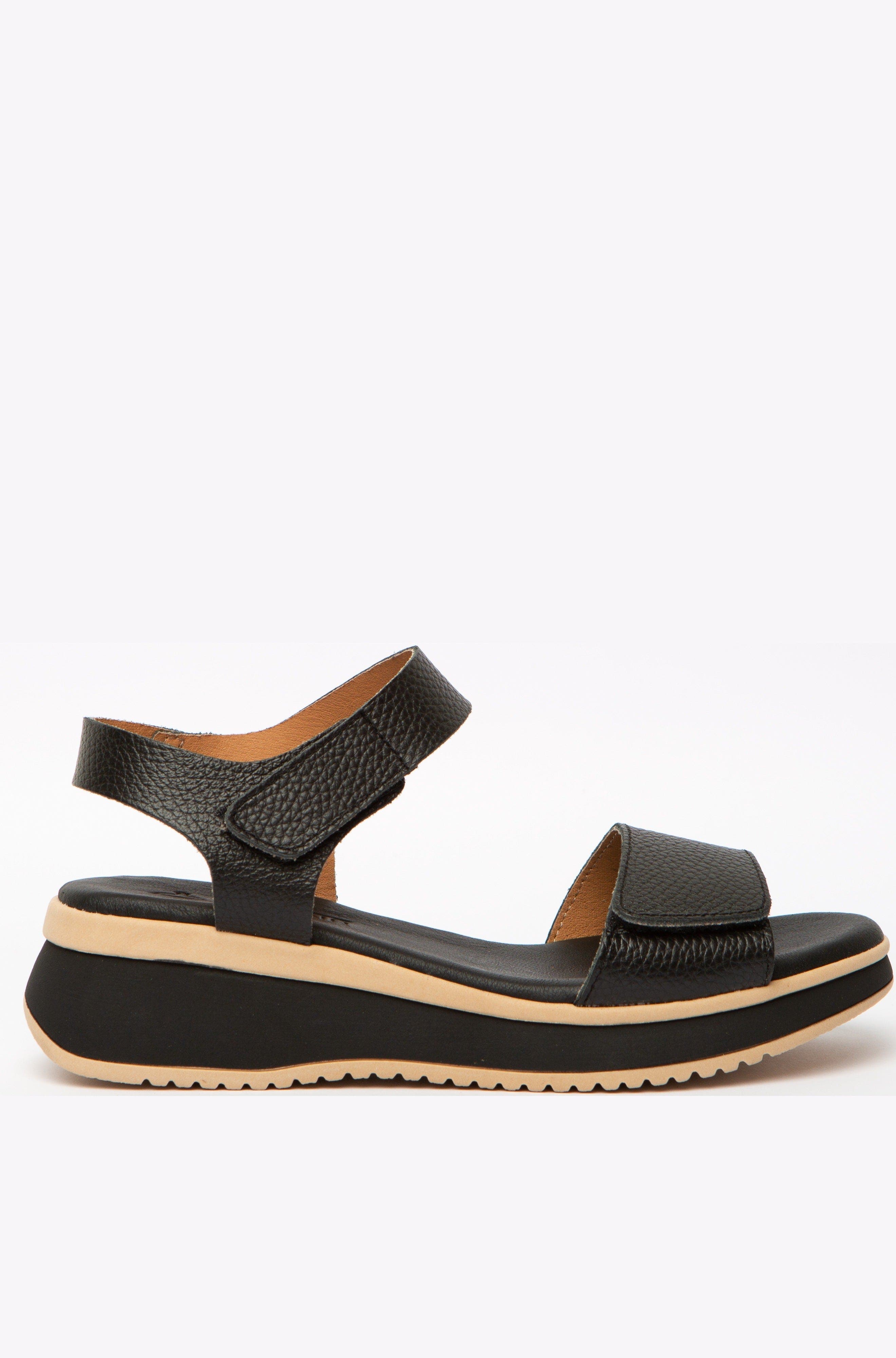 Menina Step Napoli Flat Sandal, Main, color, Black
