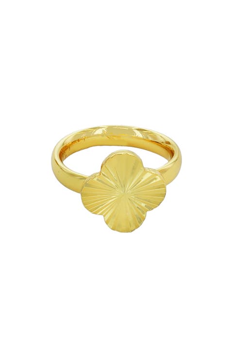 Textured Clover Ring