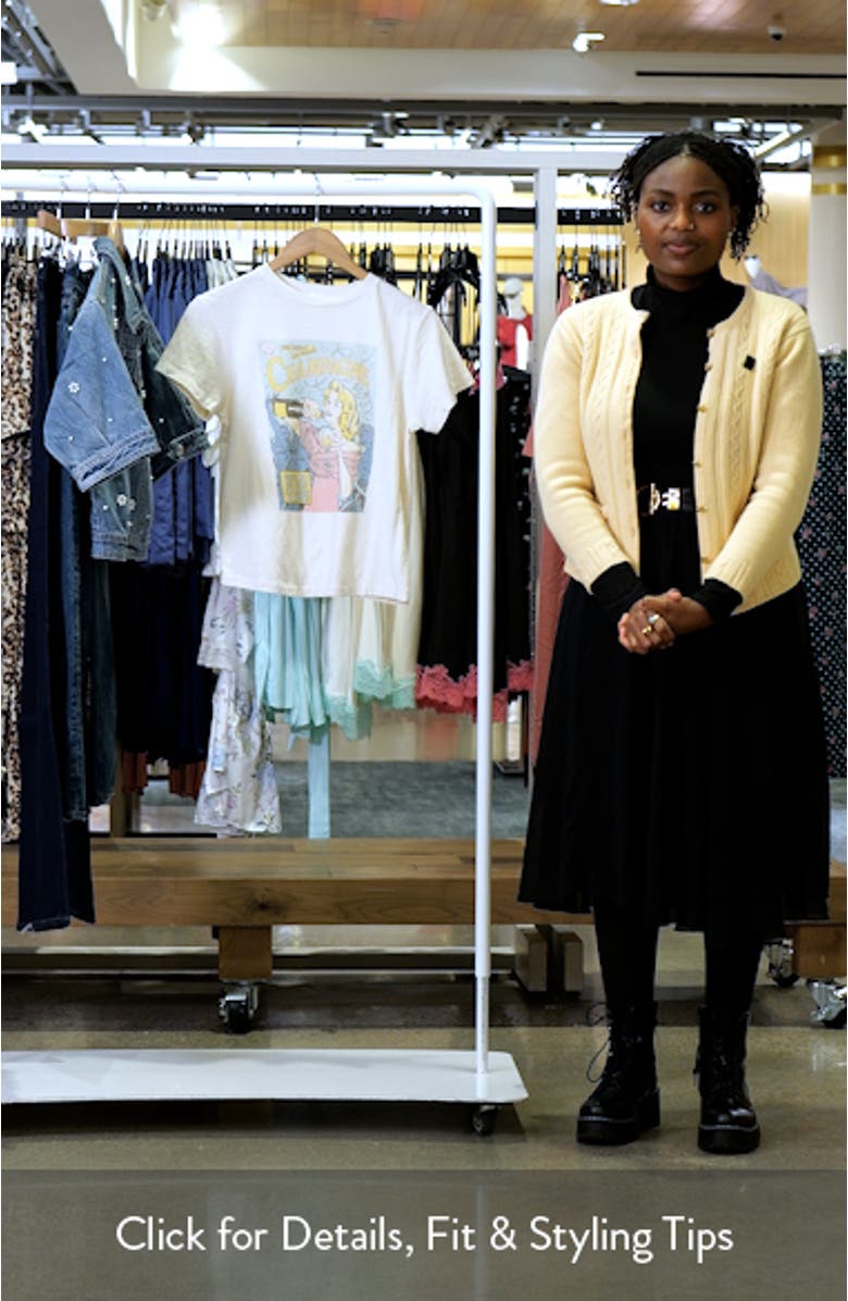 Bubbles Graphic T-Shirt, sales video thumbnail