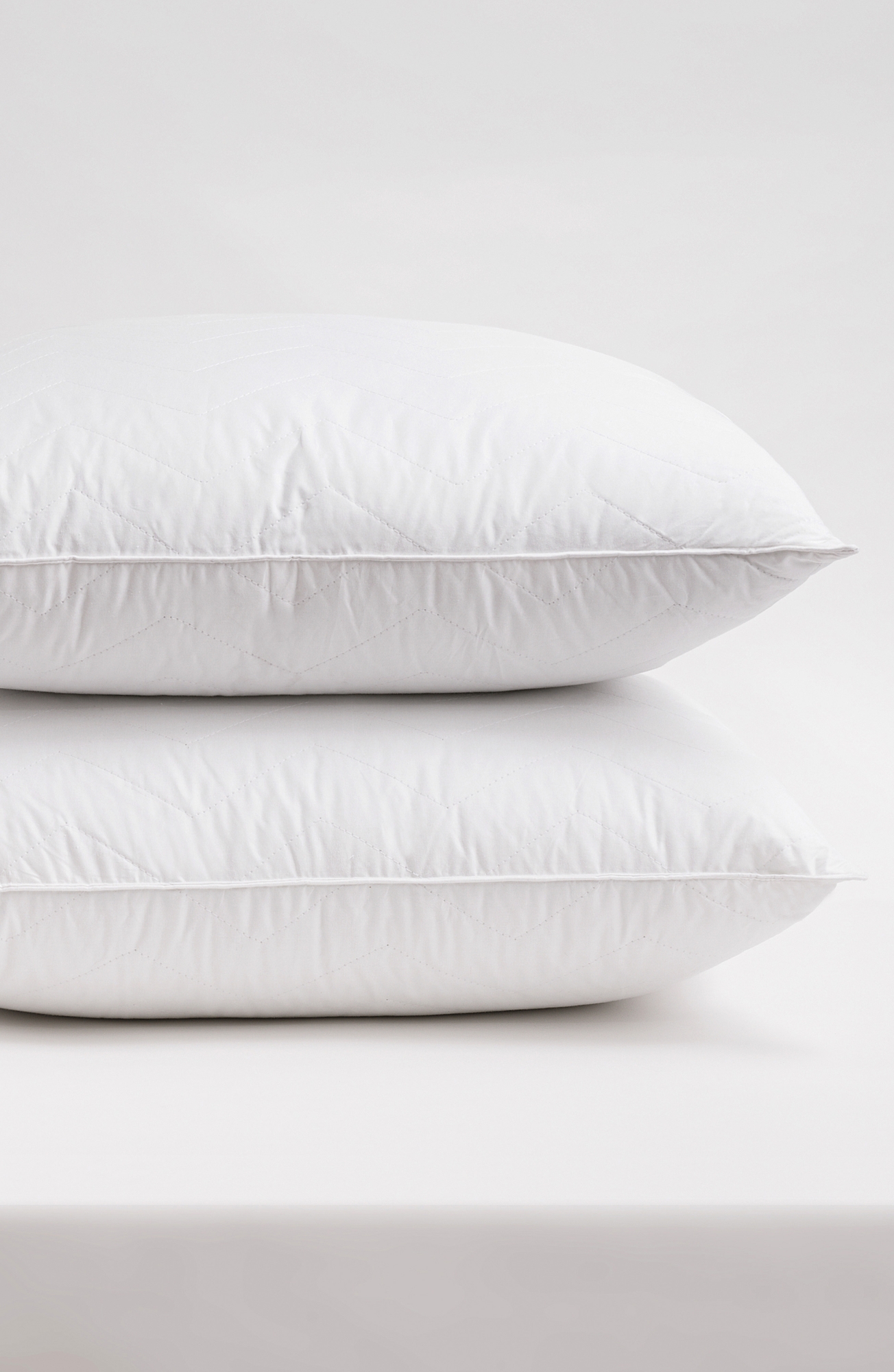 Allied Home Hotel Luxe Set of 2 Herringbone Quilted Pillows - White, Queen