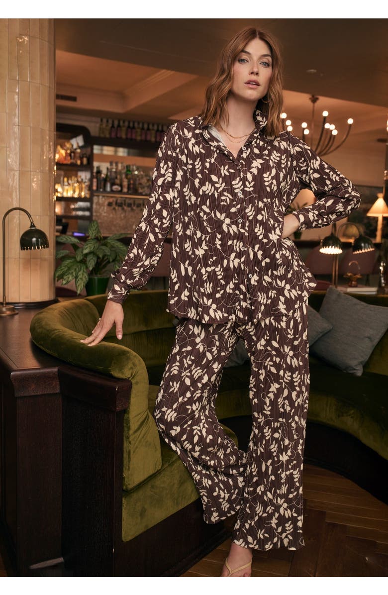 Jessica London Plisse Wide-Leg Trouser, Alternate, color, Rich Brown Vines