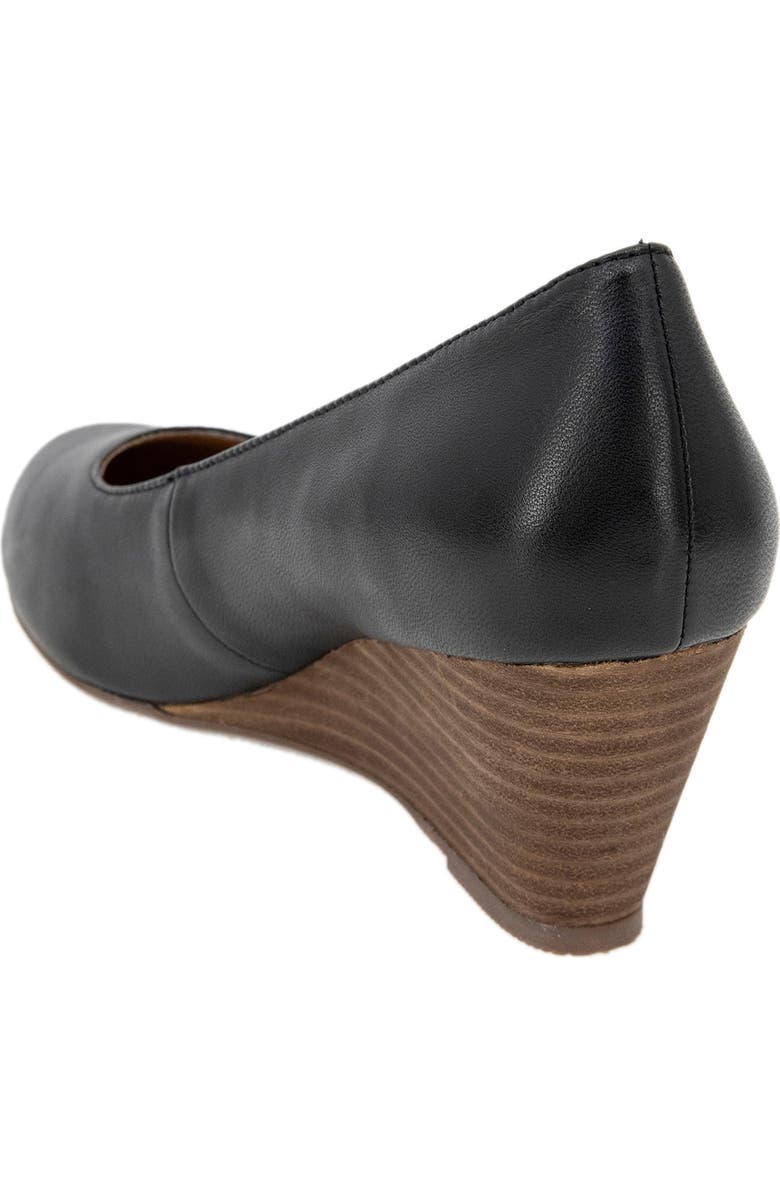 André Assous Khloe Featherweight Wedge Pump, Alternate, color,