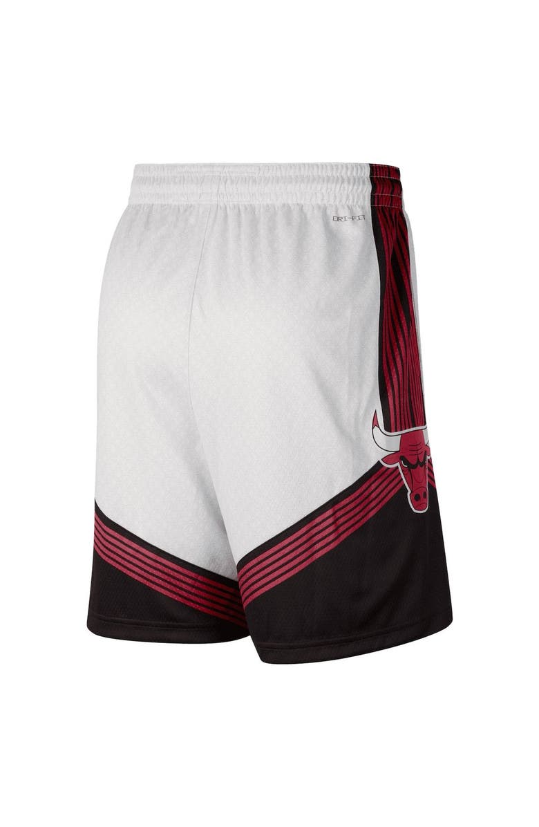 Nike Men's Nike White Chicago Bulls 2022/23 City Edition Swingman Shorts, Alternate, color,