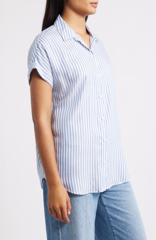 Beachlunchlounge Kenzie Stripe Short Sleeve Button-up Shirt In Blue