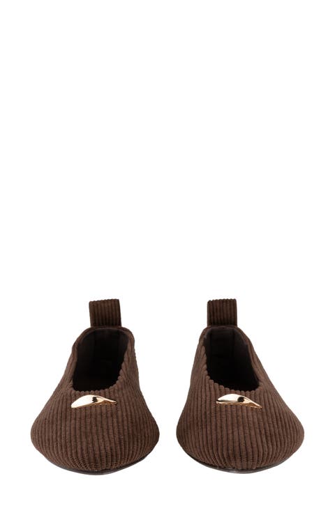 Nova Pointed Toe Flat