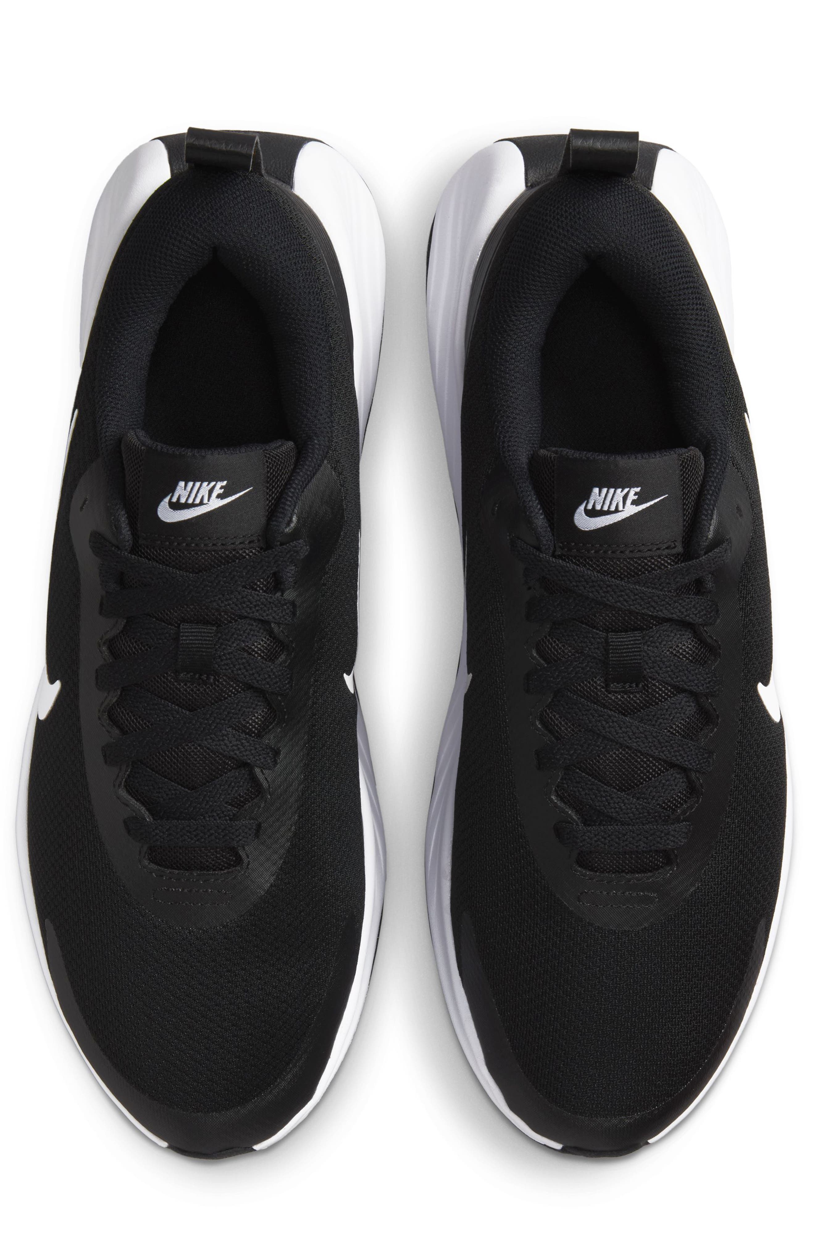 Nike Promina Walking Sneaker, Alternate, color, 002 Black/White
