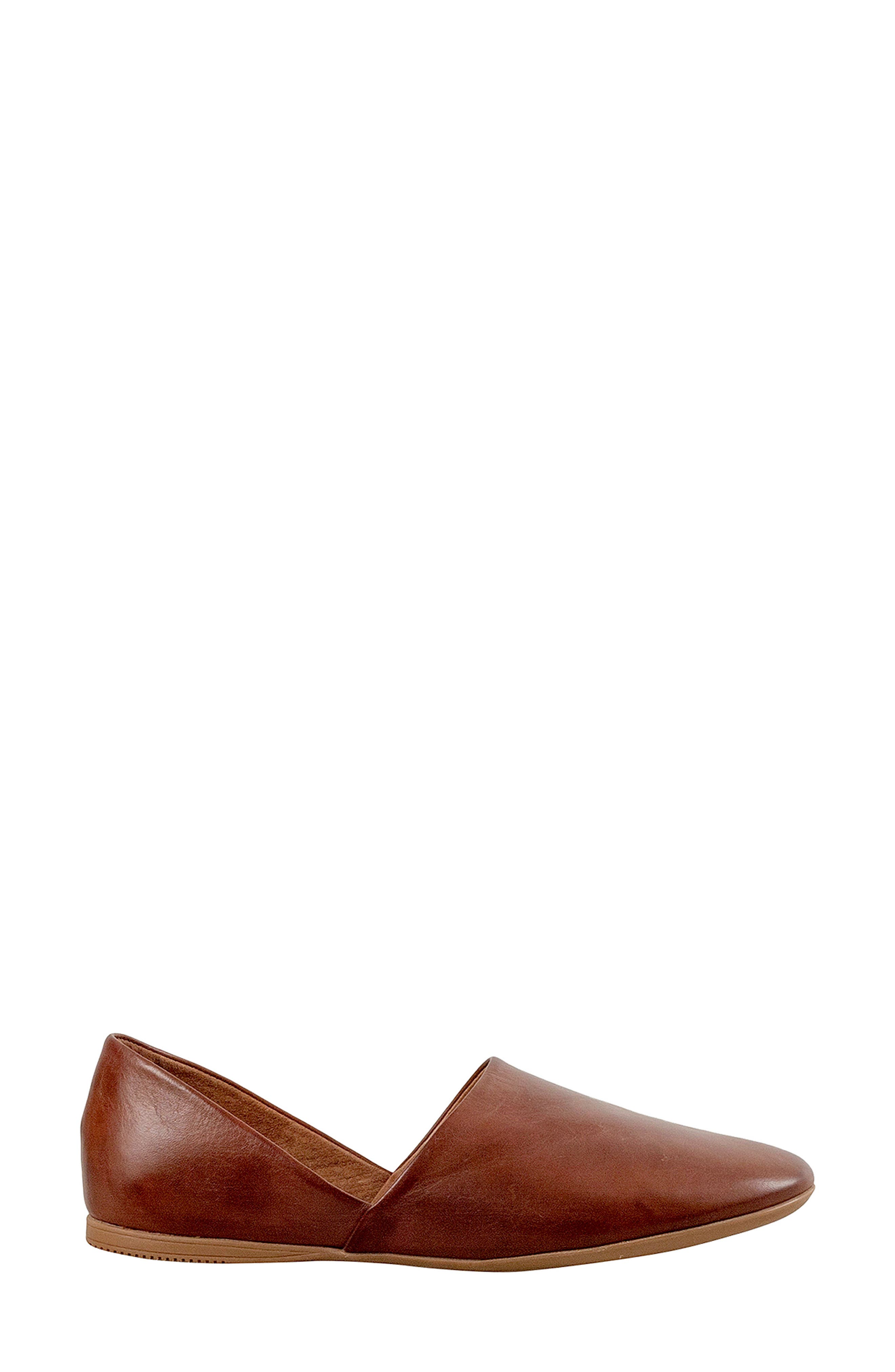 Kimmy Flat, Alternate, color, BRANDY