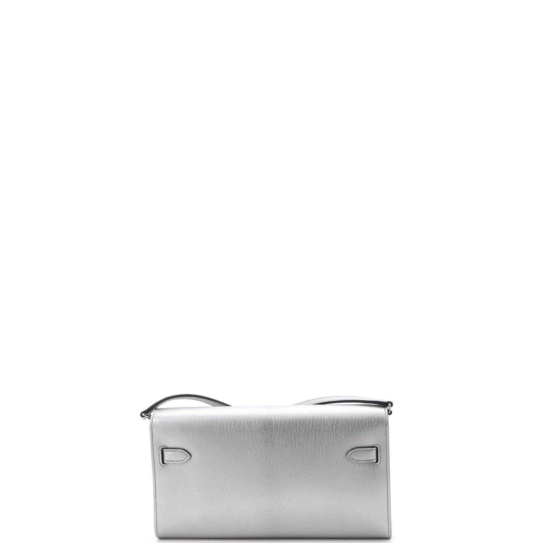 Kelly To Go Wallet Metallic Chevre Chamkilight, Alternate, color, Gris Argente