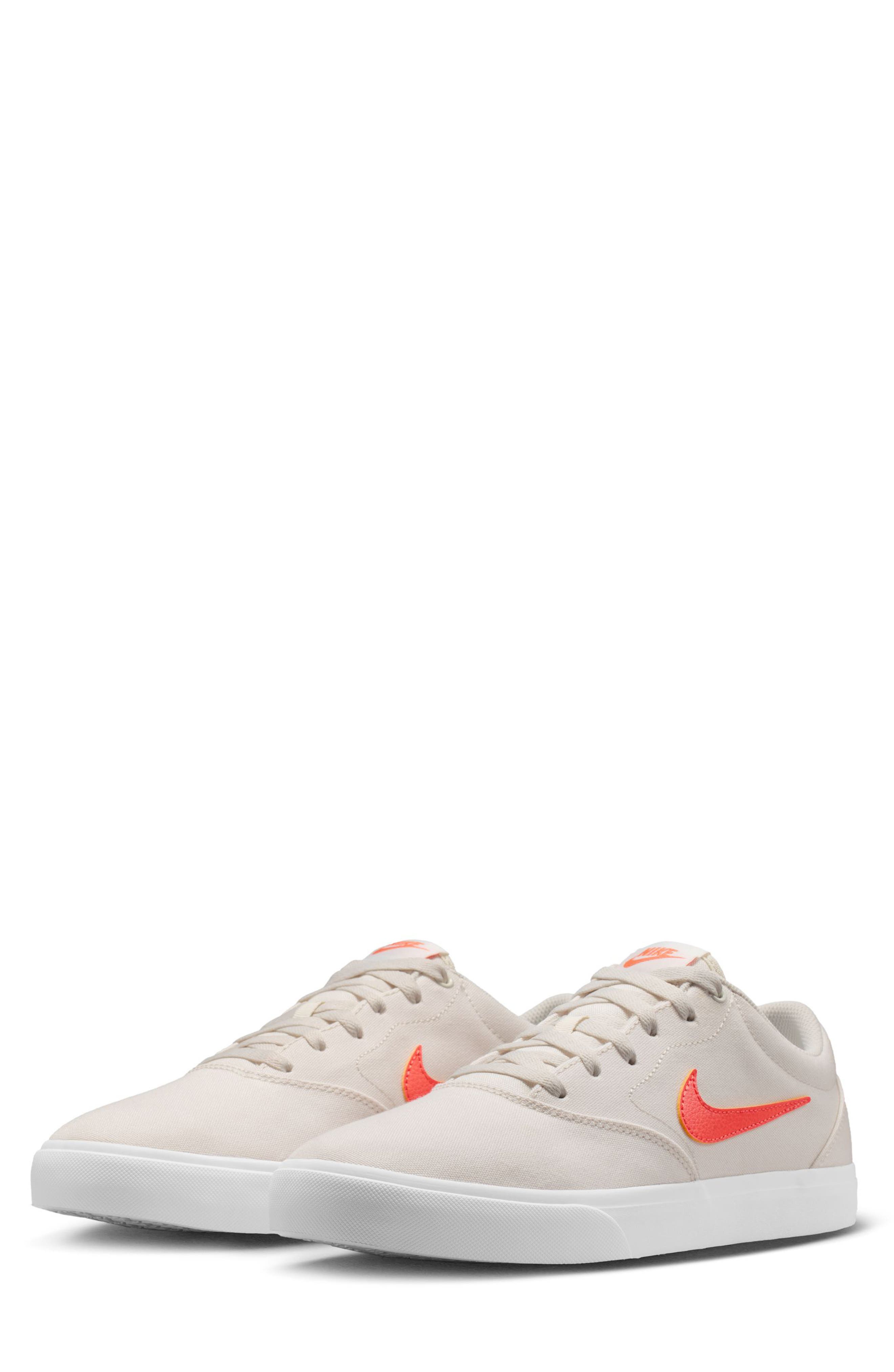 Nike Charge Skate Sneaker