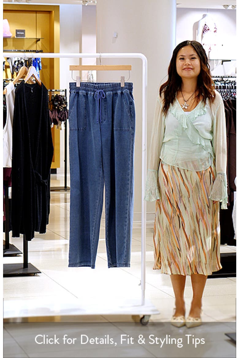 Pull-On Wide Leg Knit Jeans video