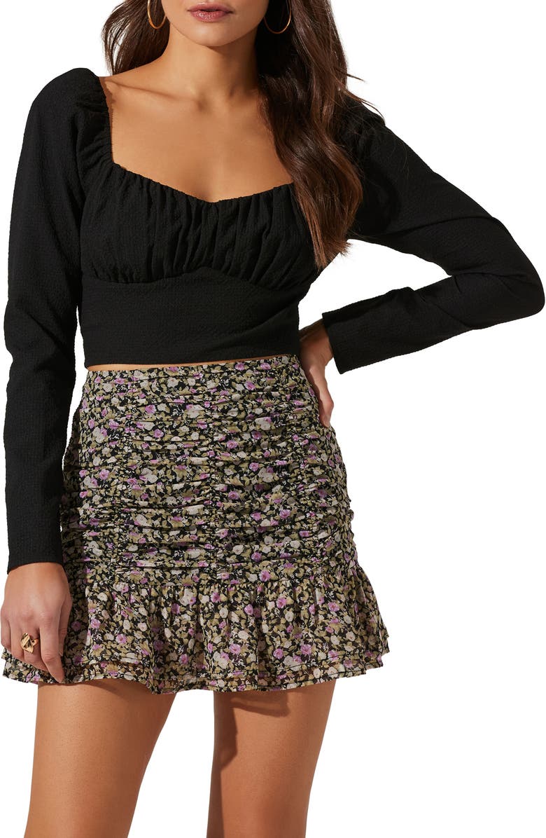 ASTR the Label Long Sleeve Sweetheart Neck Crop Top, Main, color, 