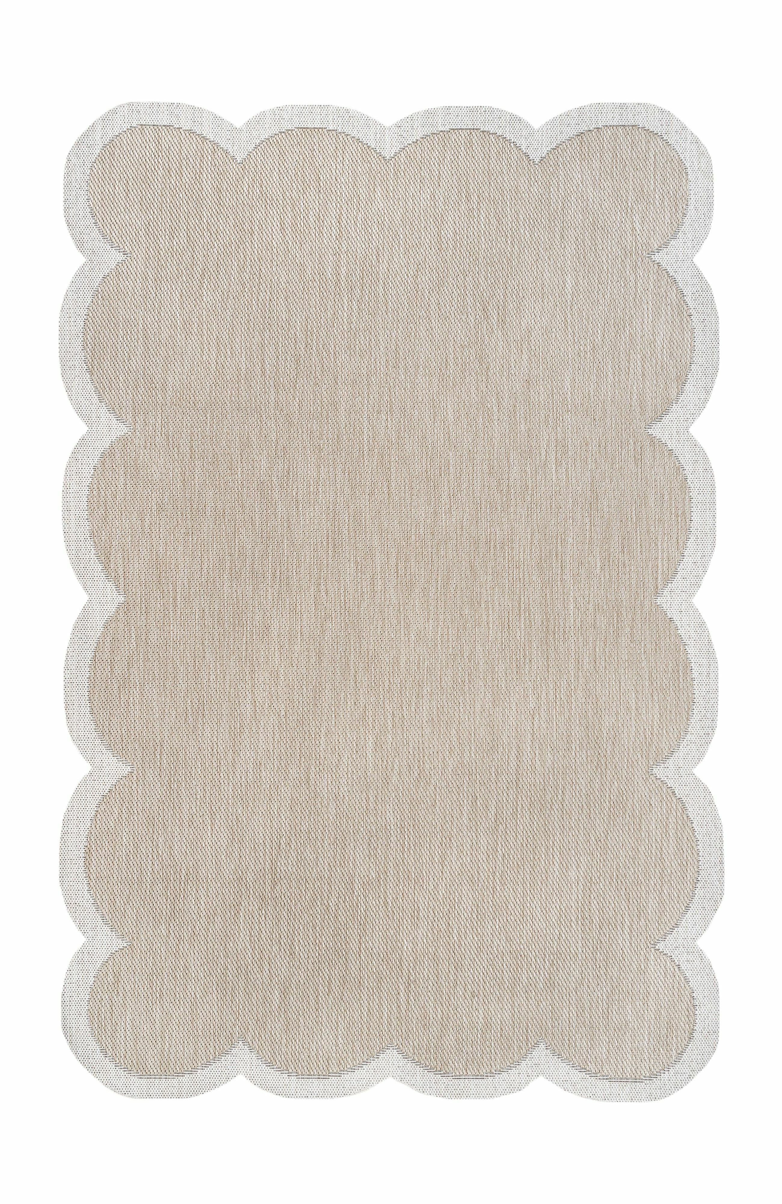 JONATHAN Y Alice Classic Cottage Two-Tone Scalloped Indoor/Outdoor Shaped Area Rug - Beige/Cream, 5ft 0in x 8ft 0in