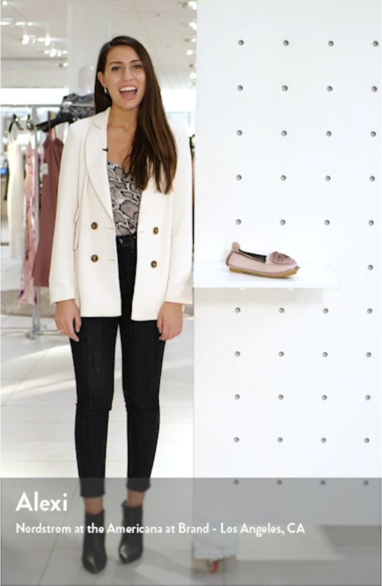 DEZI FLAT, sales video thumbnail