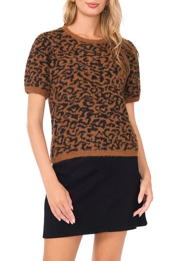 Vince Camuto Leopard Short Sleeve Jacquard Sweater In Brown